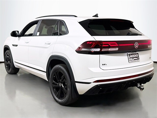 2026 Volkswagen Atlas Cross Sport SEL R-Line photo 3