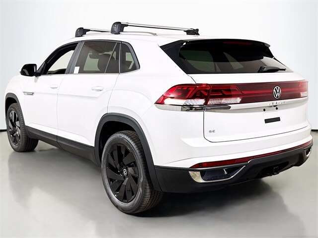 2026 Volkswagen Atlas Cross Sport SE Technology photo 2