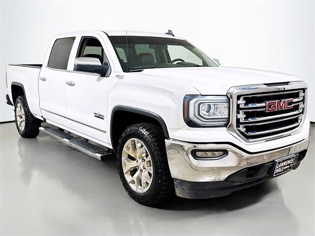2017 Gmc Sierra 1500 SLT photo 3