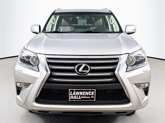 2017 Lexus GX 460 photo 2