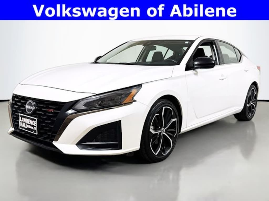 Used 2024 Nissan Altima 2.5 SR Sedan