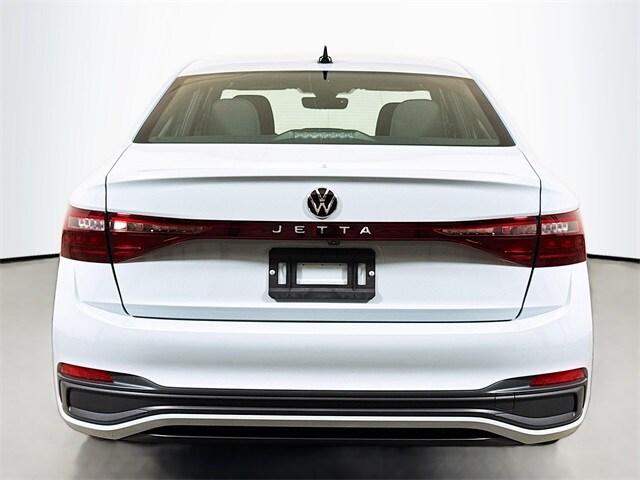 2025 Volkswagen Jetta 1.5T Sport photo 4