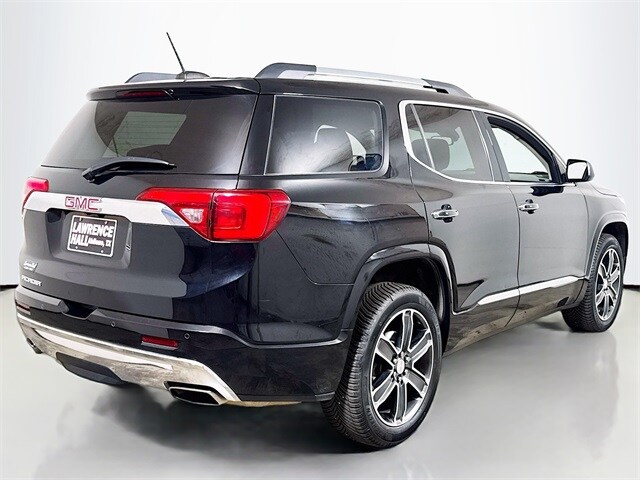 2018 Gmc Acadia Denali photo 2