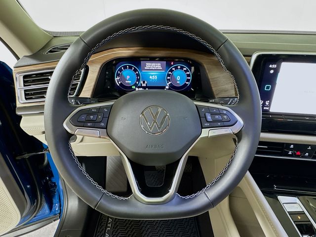 2026 Volkswagen Atlas SE w/Tech - Photo 6
