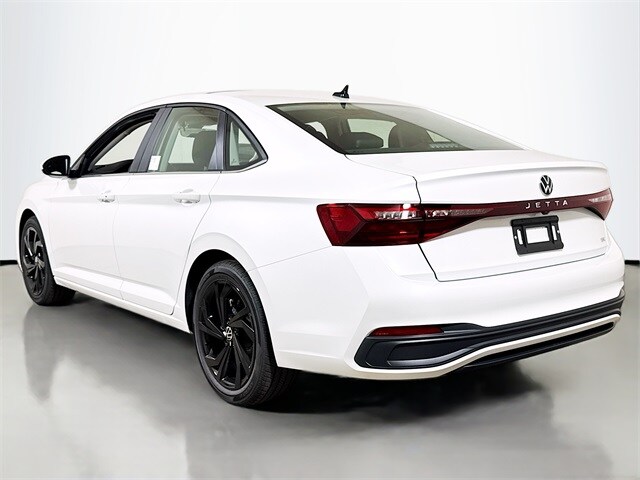 2025 Volkswagen Jetta 1.5T SE photo 3
