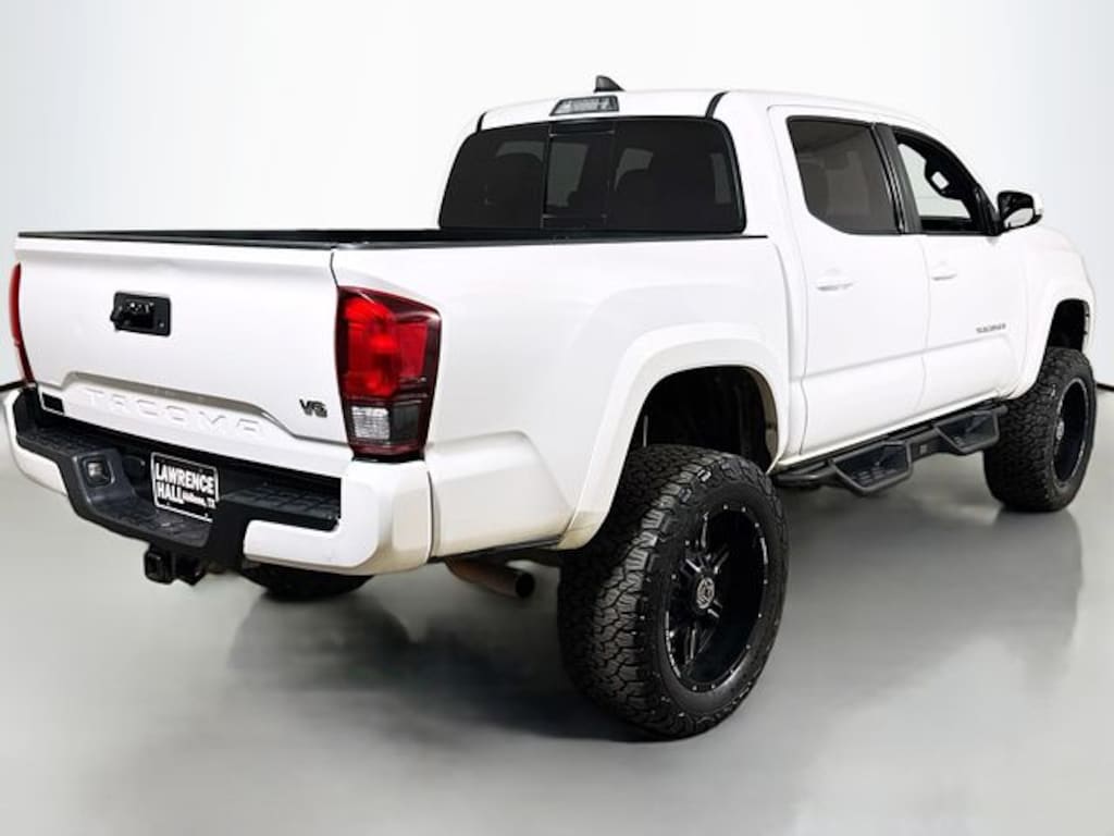 Used 2018 Toyota Tacoma SR V6 Truck Double Cab