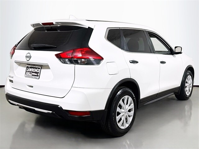 2017 Nissan Rogue S photo 4