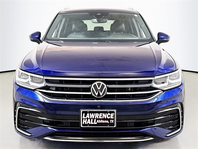 2023 Volkswagen Tiguan SEL R-Line Black photo 2