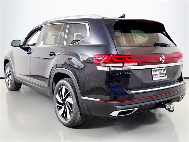 2026 Volkswagen Atlas SEL photo 3