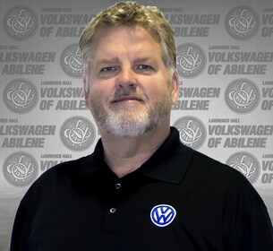 Staff member David Cunningham from ID_946703f6f141