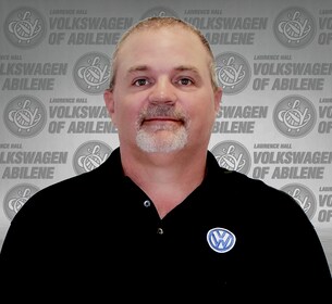 Staff member Dennis Aitchison from ID_946703f6f141