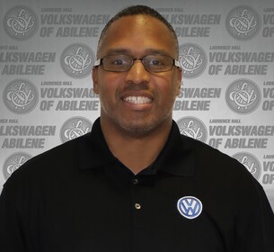 Staff member Brandon Bonds from ID_f9e164