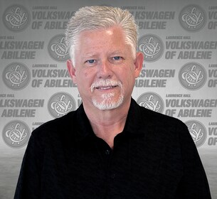 Staff member Rodney Bell from ID_e732c46d1ffa