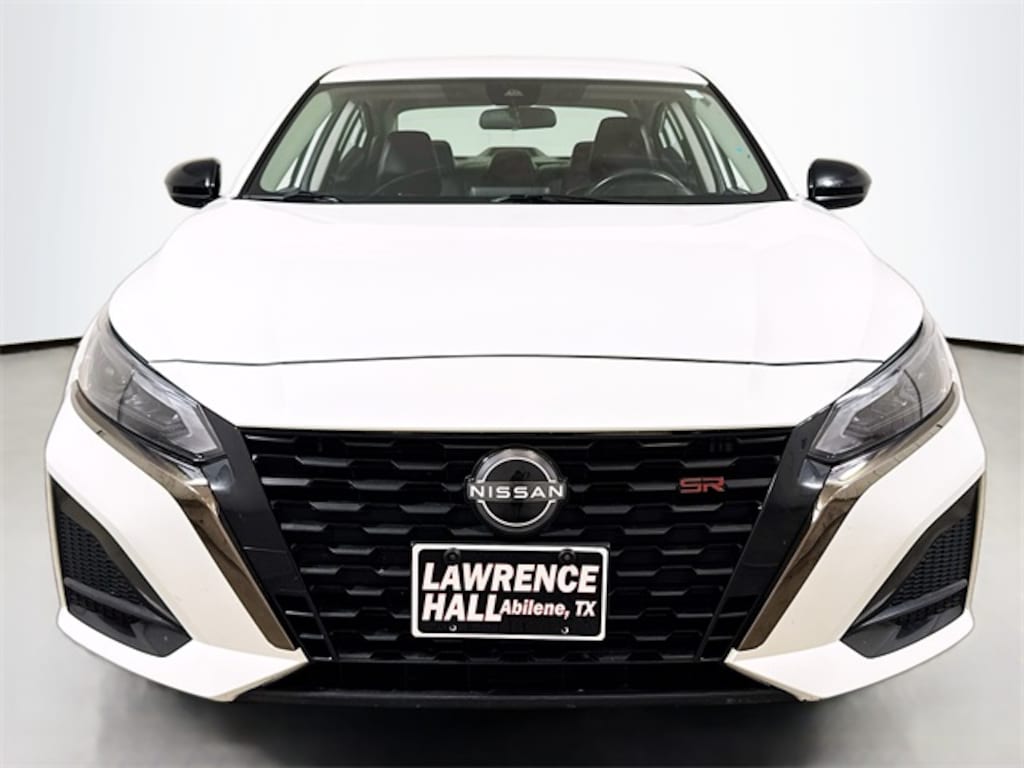 Used 2024 Nissan Altima 2.5 SR Sedan