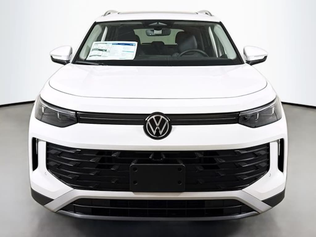 New 2026 Volkswagen Tiguan 2.0T SE SUV