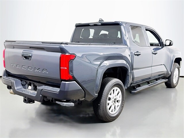 2025 Toyota Tacoma SR photo 4