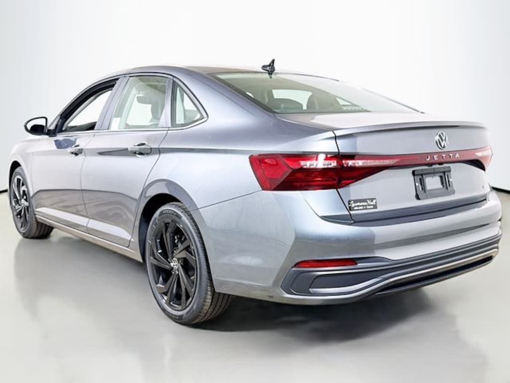 New 2026 Volkswagen Jetta 1.5T SE Sedan