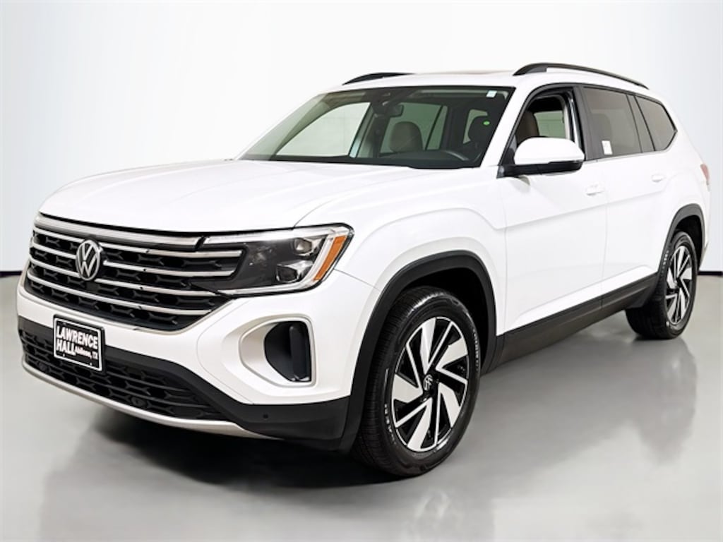 Used 2025 Volkswagen Atlas 2.0T SE w/Technology SUV