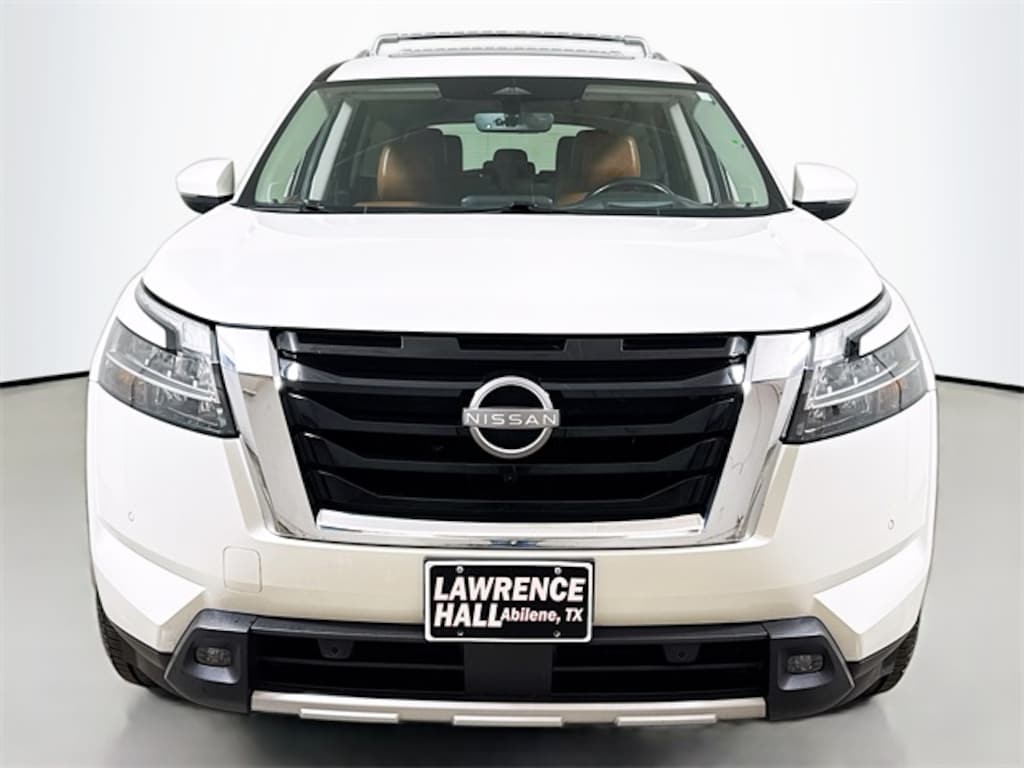 Used 2023 Nissan Pathfinder Platinum SUV