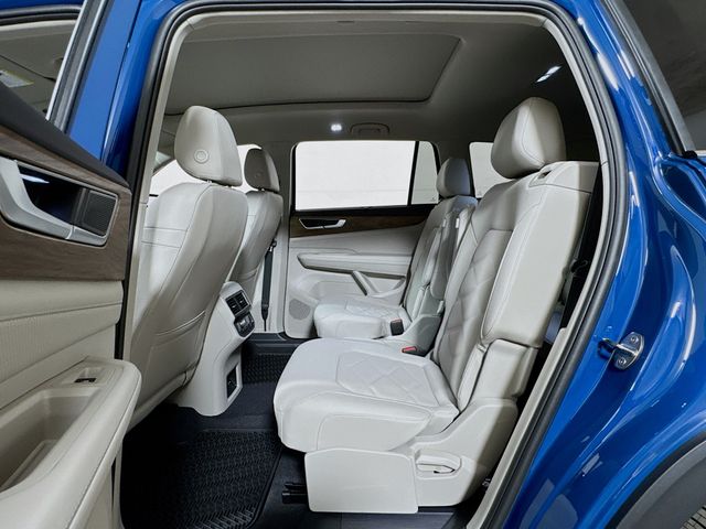 2026 Volkswagen Atlas SE w/Tech - Photo 12