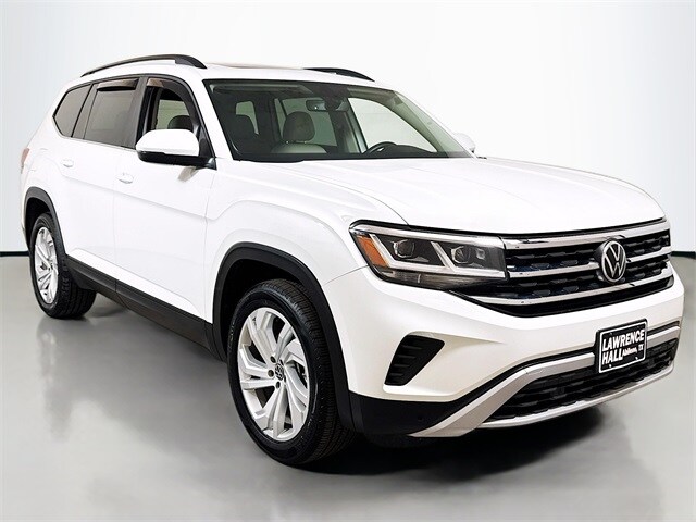 2022 Volkswagen Atlas V6 SE Technology photo 3