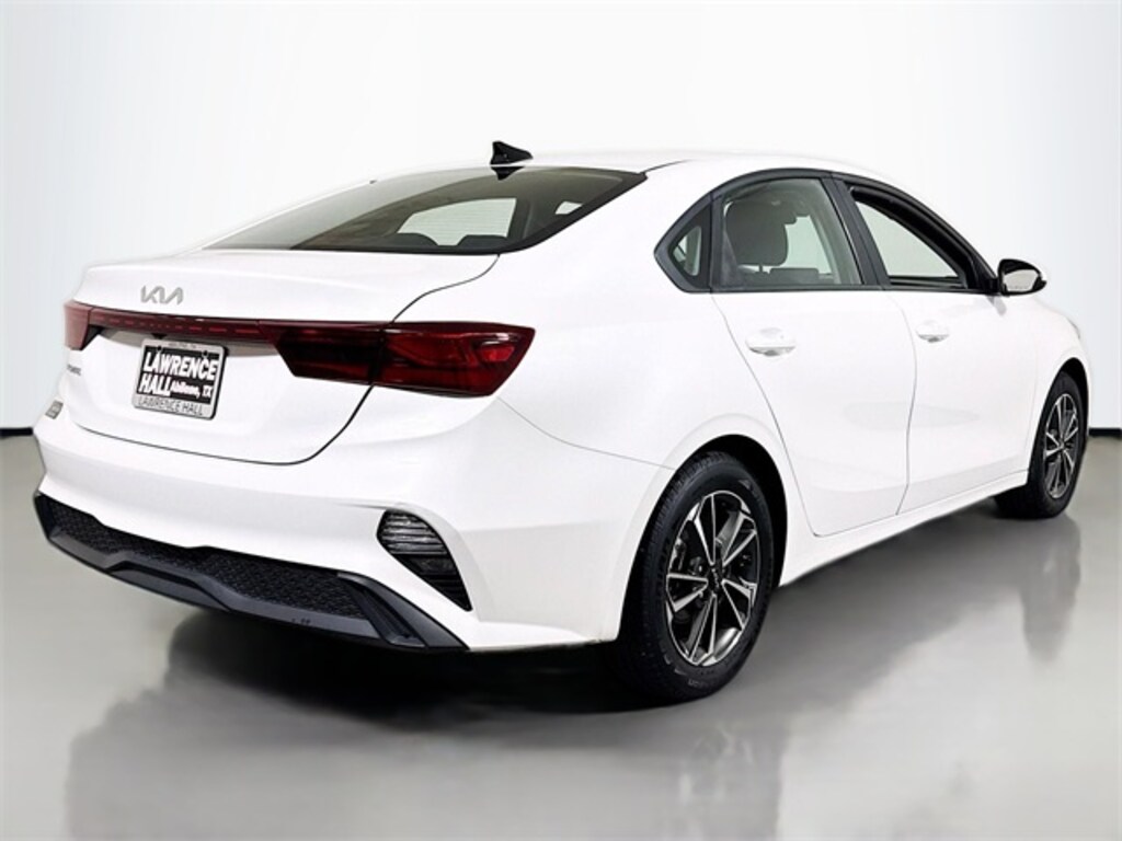 Used 2023 Kia Forte LXS Sedan