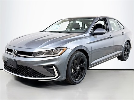 2025 Volkswagen Jetta 1.5T SE Sedan