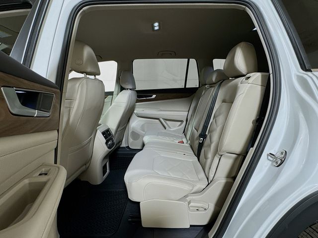 2026 Volkswagen Atlas SE w/Tech - Photo 13