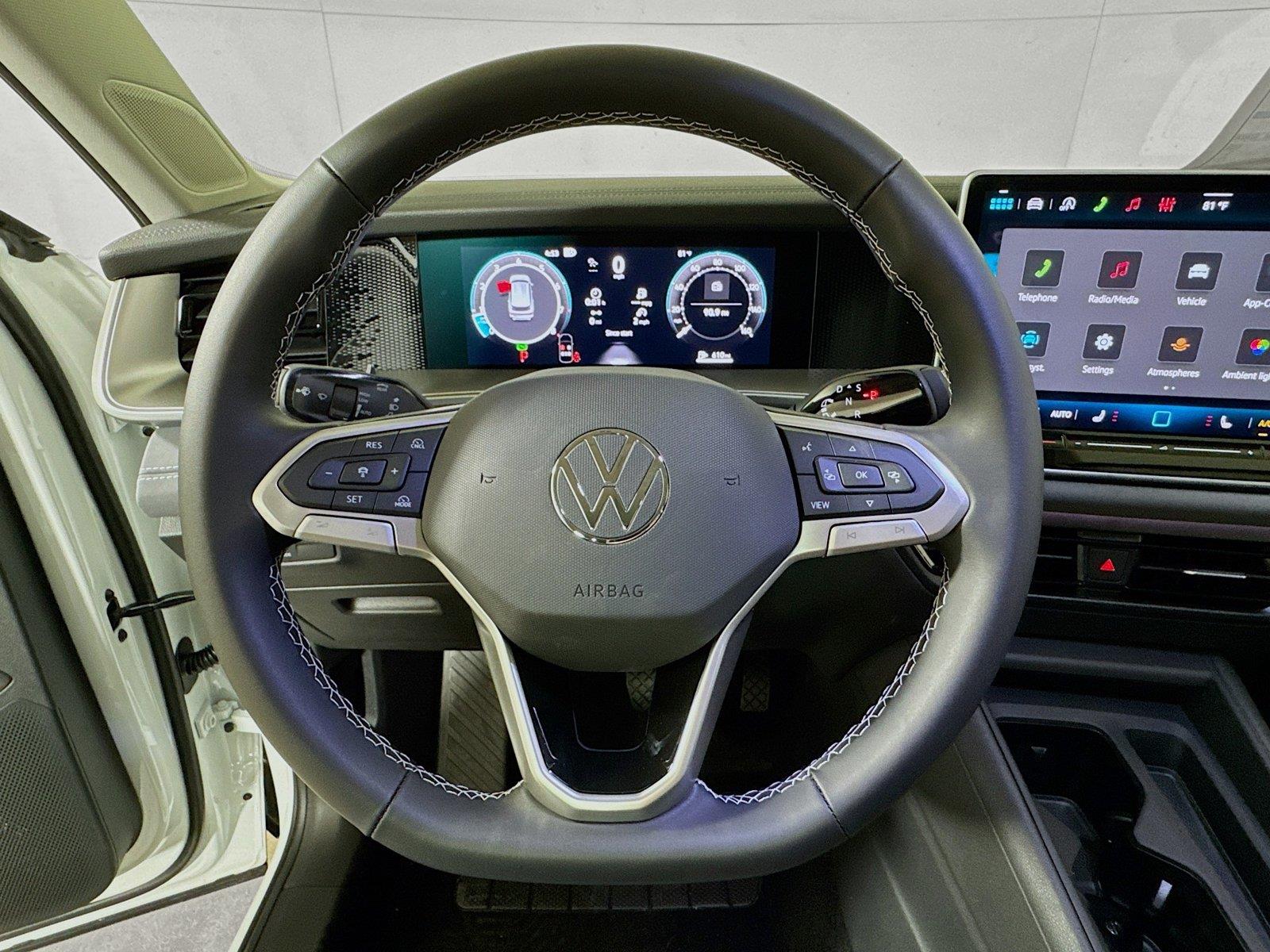 2026 Volkswagen Tiguan SE - Photo 6