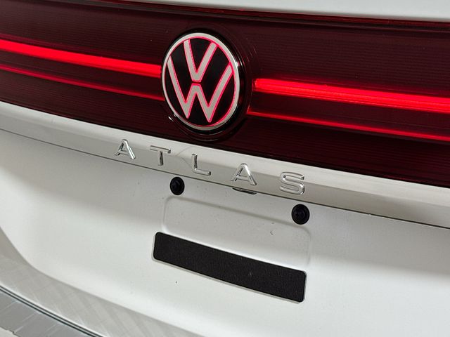 2026 Volkswagen Atlas SE w/Tech - Photo 18