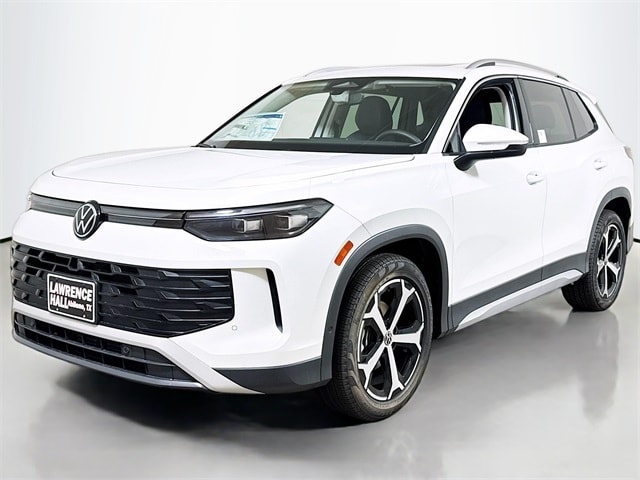 2026 Volkswagen Tiguan SE's photo