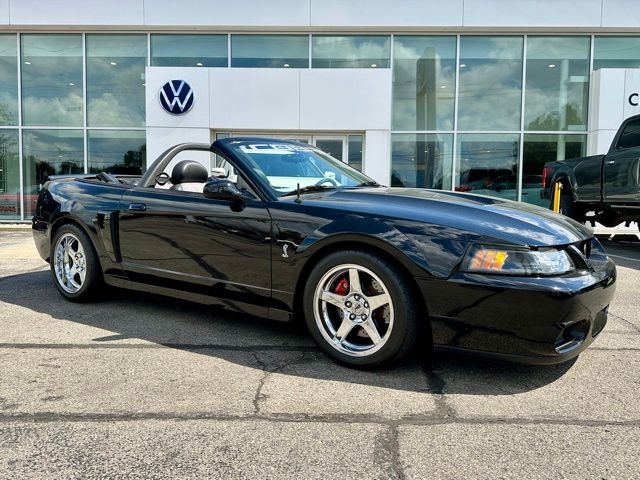 2004 Ford Mustang