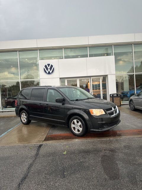 2013 Dodge Grand Caravan SXT's photo
