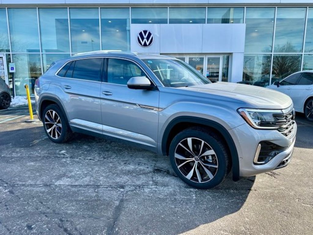 New 2025 Volkswagen Atlas Cross Sport 2.0T SEL Premium R-Line SUV