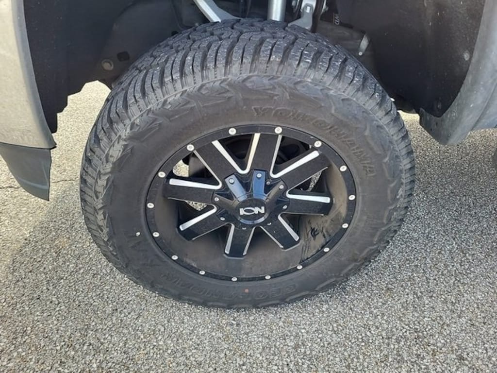 Used 2016 GMC Sierra 2500HD SLE Truck Crew Cab