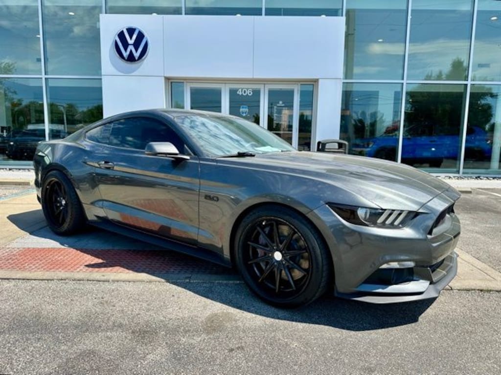 Used 2017 Ford Mustang GT Coupe