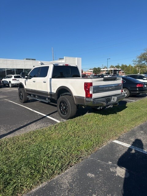 2017 Ford F-250 King Ranch photo 3
