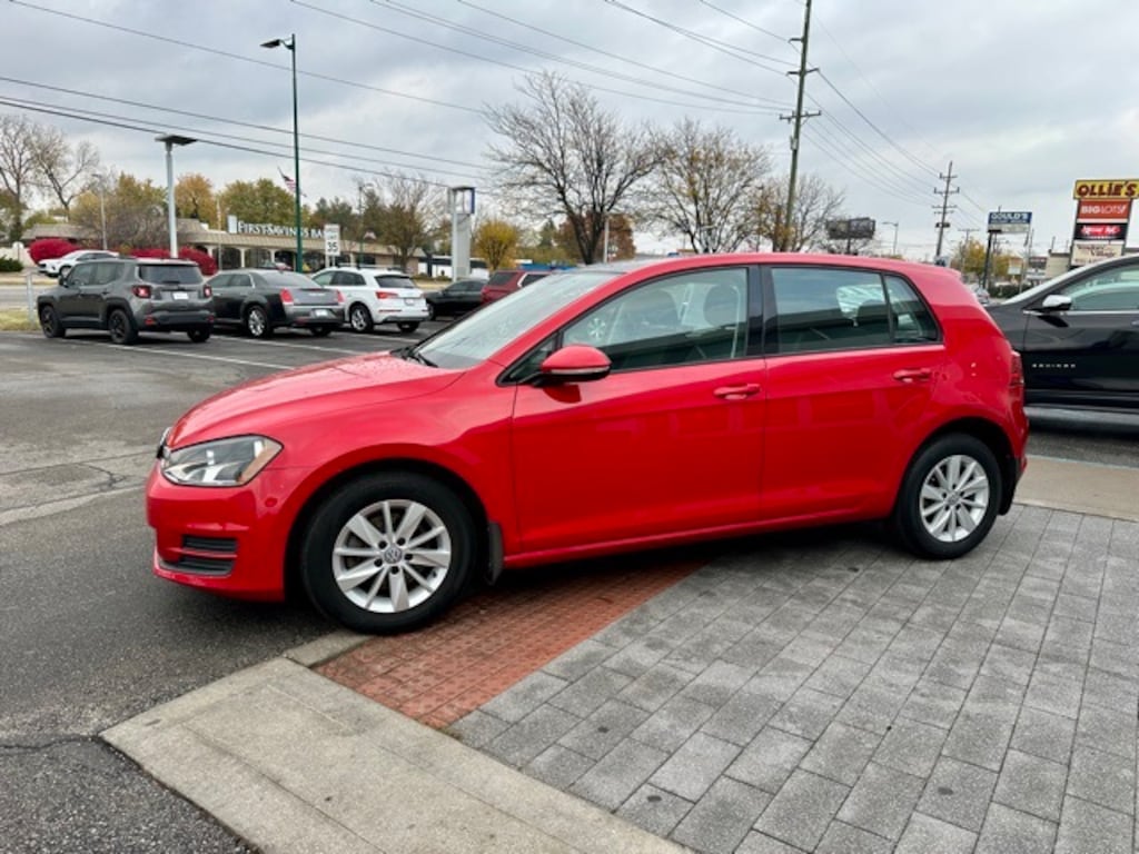 Used 2016 Volkswagen Golf TSI Hatchback