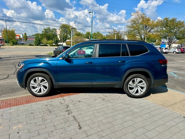 2022 Volkswagen Atlas V6 SE Technology photo 3