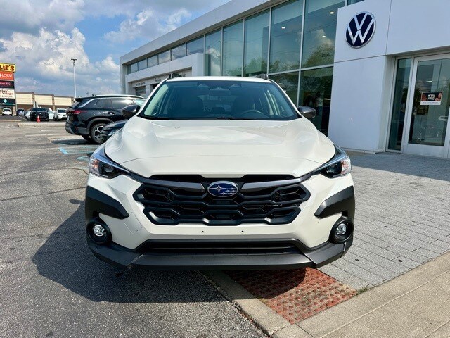 2024 Subaru Crosstrek Premium photo 2