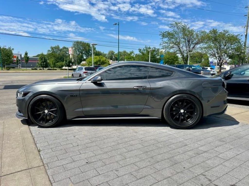 Used 2017 Ford Mustang GT Coupe