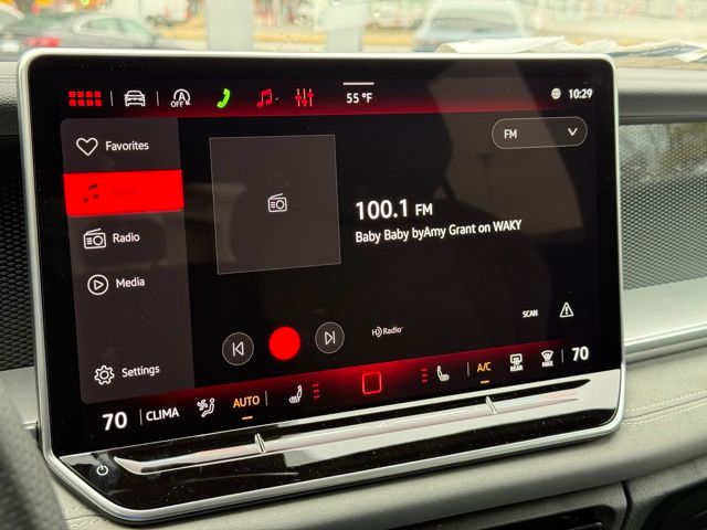 2026 Volkswagen Tiguan SE R-LINE BLACK - Photo 21