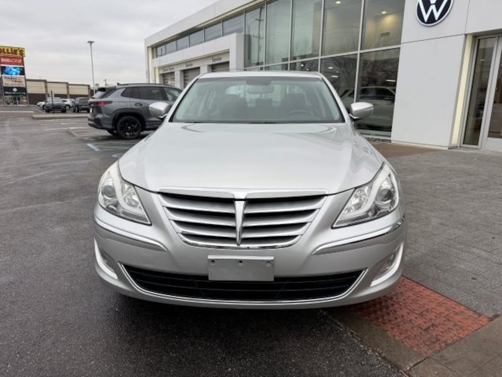Used 2013 Hyundai Genesis 3.8 Sedan