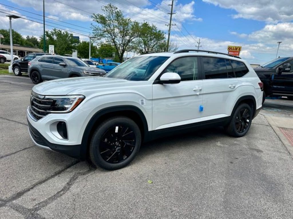 New 2026 Volkswagen Atlas 2.0T SE w/Technology SUV