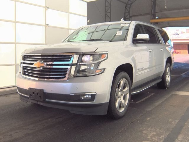 2020 Chevrolet Suburban Premier's photo