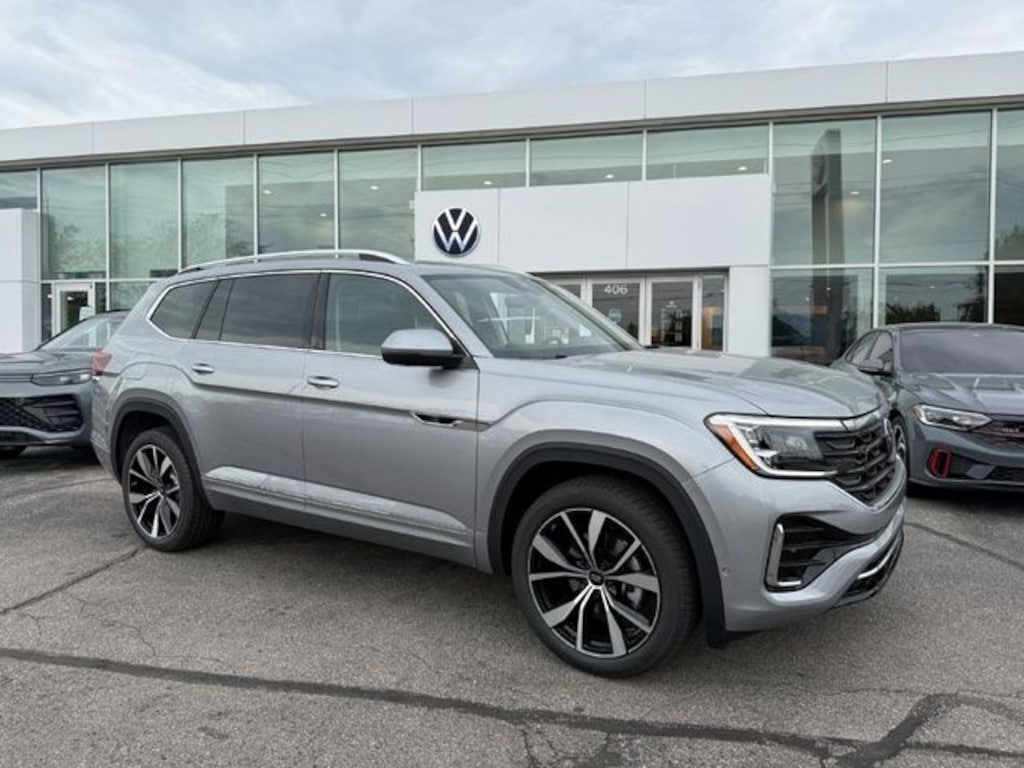 New 2026 Volkswagen Atlas 2.0T SEL Premium R-Line SUV