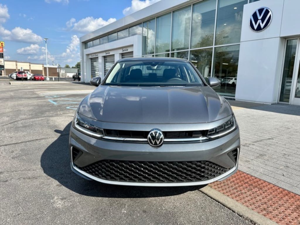 New 2026 Volkswagen Jetta 1.5T SE Sedan