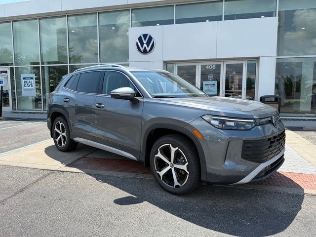 2025 Volkswagen Tiguan 2.0T SE