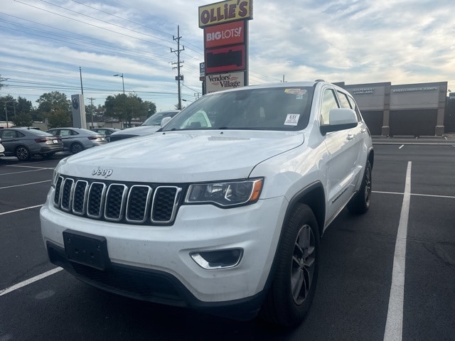 Used 2018 Jeep Grand Cherokee Laredo E with VIN 1C4RJEAG2JC252989 for sale in Clarksville, IN