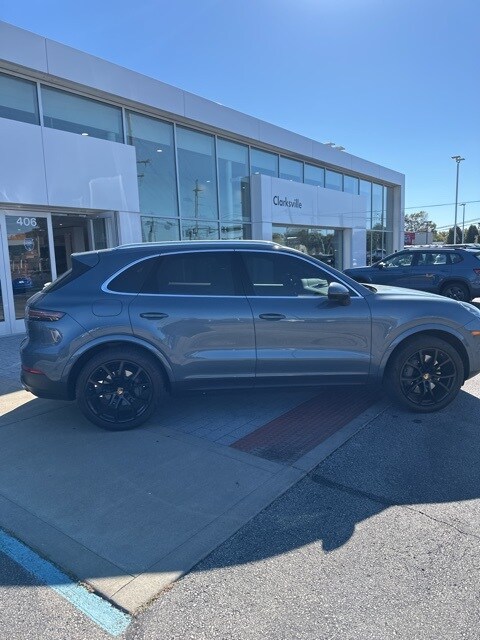 2019 Porsche Cayenne S photo 4